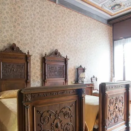 Casa Volpato-vianello * Venice
